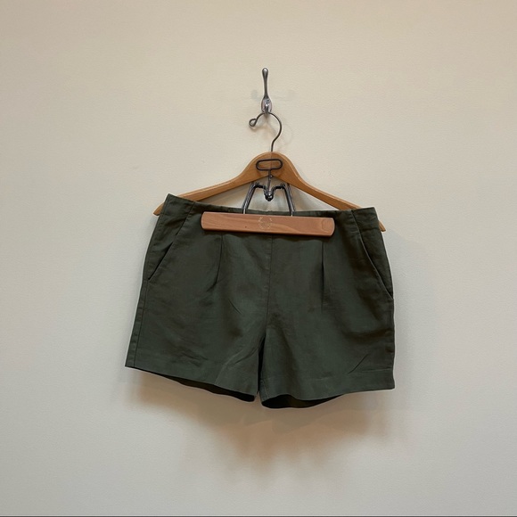 MADEWELL | Olive Green Linen Blend Shorts - Picture 1 of 3